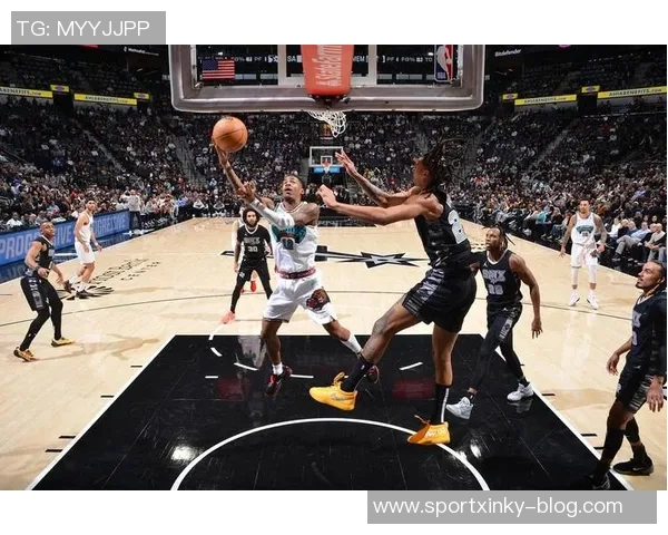 卡斯尔强调提升落位速度以便为文班亚马创造更大空间应对包夹挑战